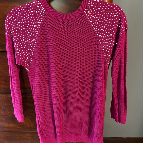 Express Sequined Sweater - Picture 5 of 10